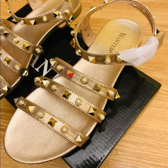 Gems Gladiator - Picture 1 of 2